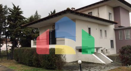 Продажа - Коттедж 180 m² в пригороде Салоник