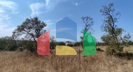 Продаж - Земельна ділянка 4800 m² в передмісті Салонік