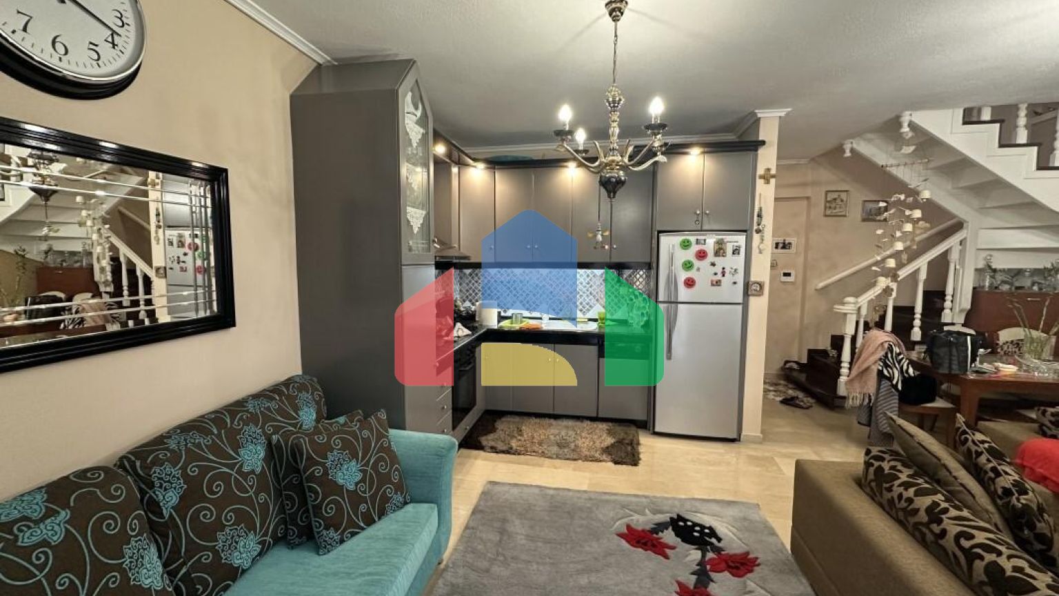 Продажа - Двухуровневая квартира 90 m² в пригороде Салоник