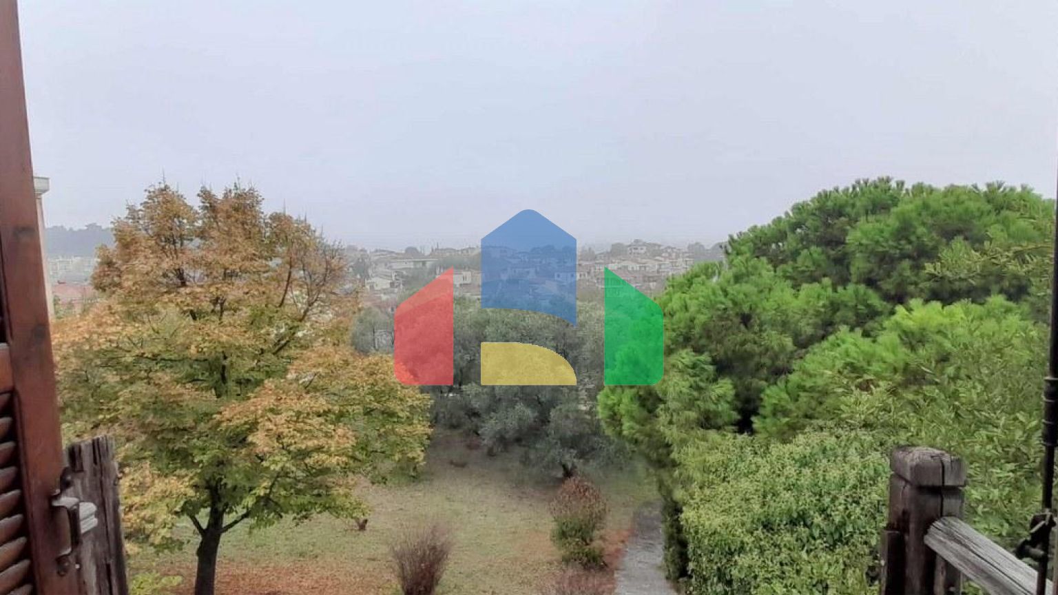 Продажа - Коттедж 152 m² в пригороде Салоник