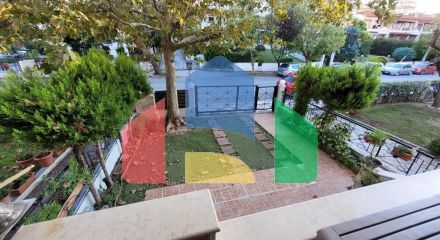 Продаж - Таунхаус 192 m² в передмісті Салонік