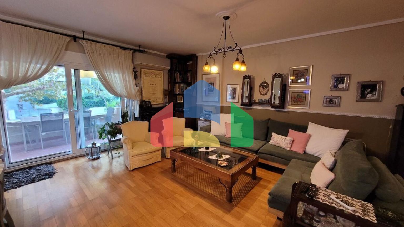 Продажа - Таунхаус 192 m² в пригороде Салоник