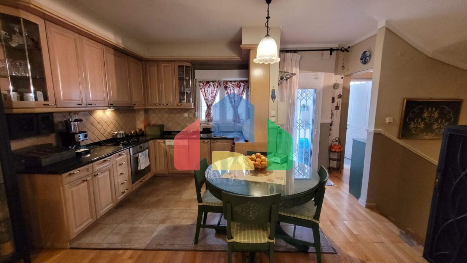 Продажа - Таунхаус 192 m² в пригороде Салоник