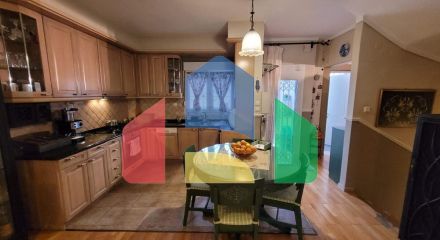 Продажа - Таунхаус 192 m² в пригороде Салоник