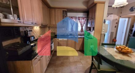 Продажа - Таунхаус 192 m² в пригороде Салоник