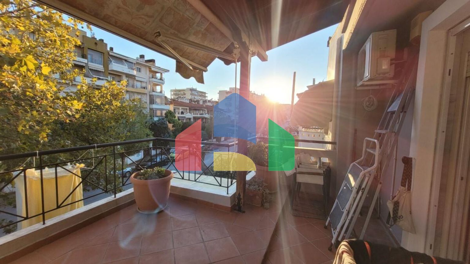 Продажа - Таунхаус 192 m² в пригороде Салоник