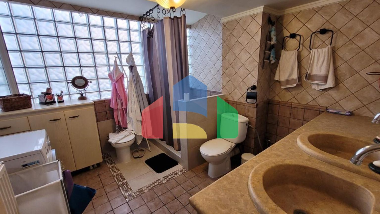 Продажа - Таунхаус 192 m² в пригороде Салоник