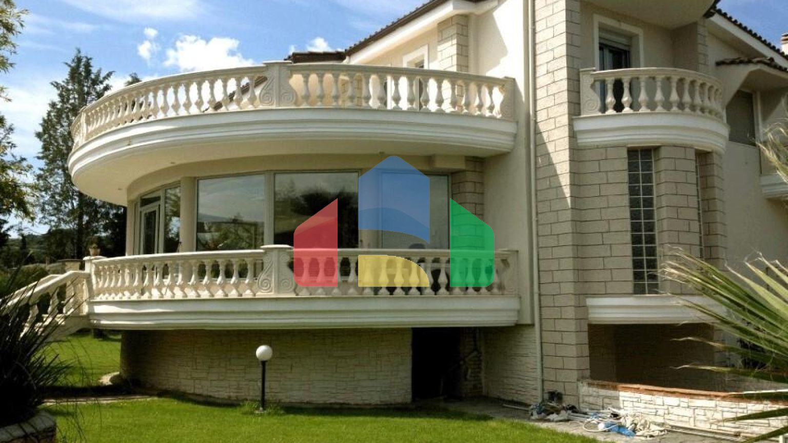 Продажа - Вилла 450 m² в пригороде Салоник