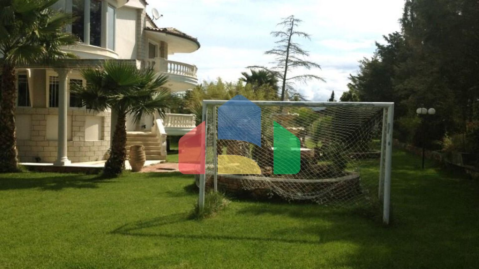 Продажа - Вилла 450 m² в пригороде Салоник