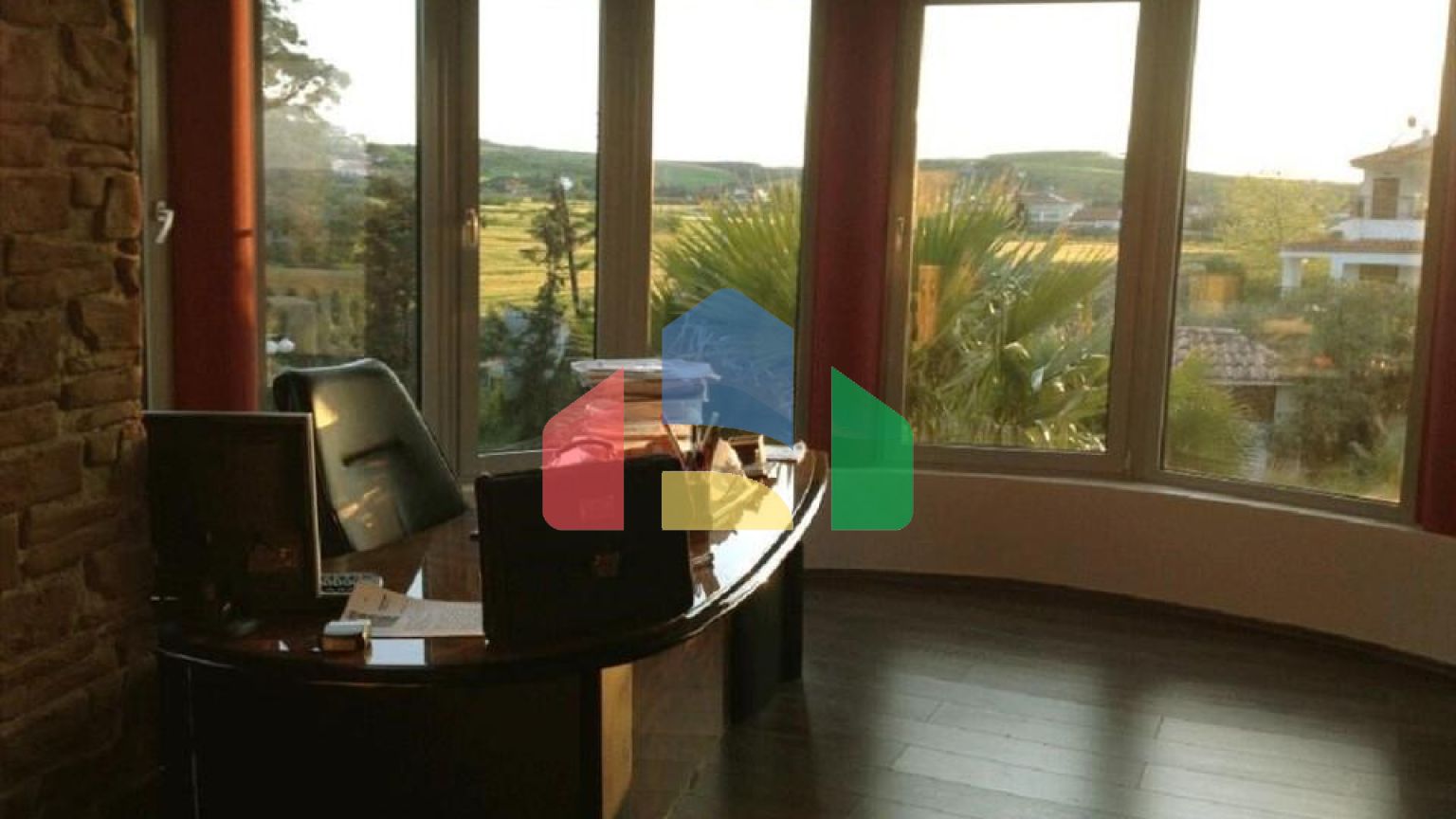 Продажа - Вилла 450 m² в пригороде Салоник