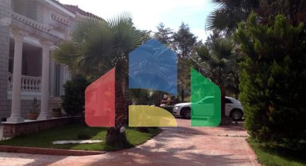 Продажа - Вилла 450 m² в пригороде Салоник