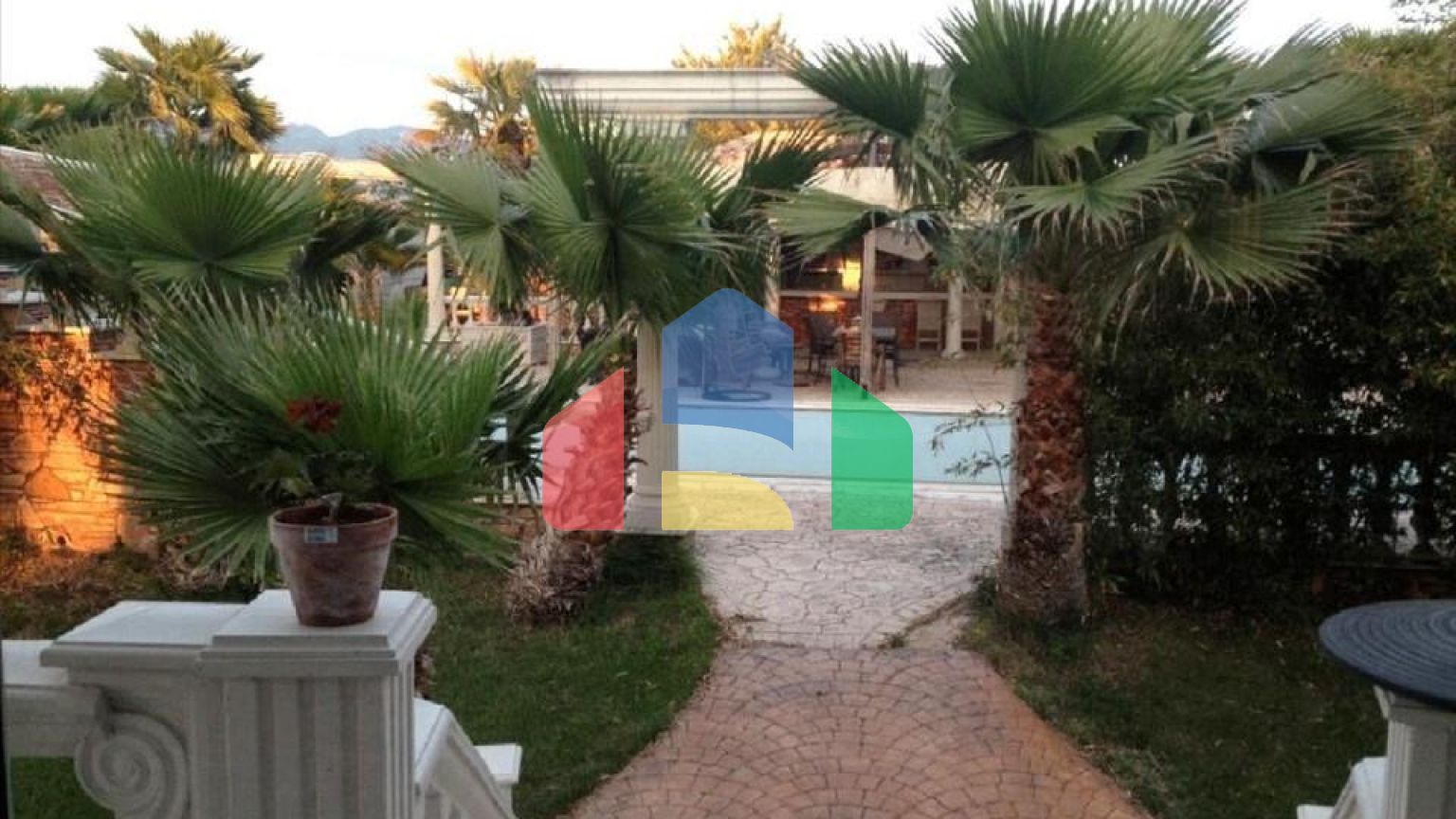 Продажа - Вилла 450 m² в пригороде Салоник