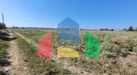 Продаж - Земельна ділянка 9000 m² в передмісті Салонік Продаж - Земельна ділянка 9000 m² в передмісті Салонік