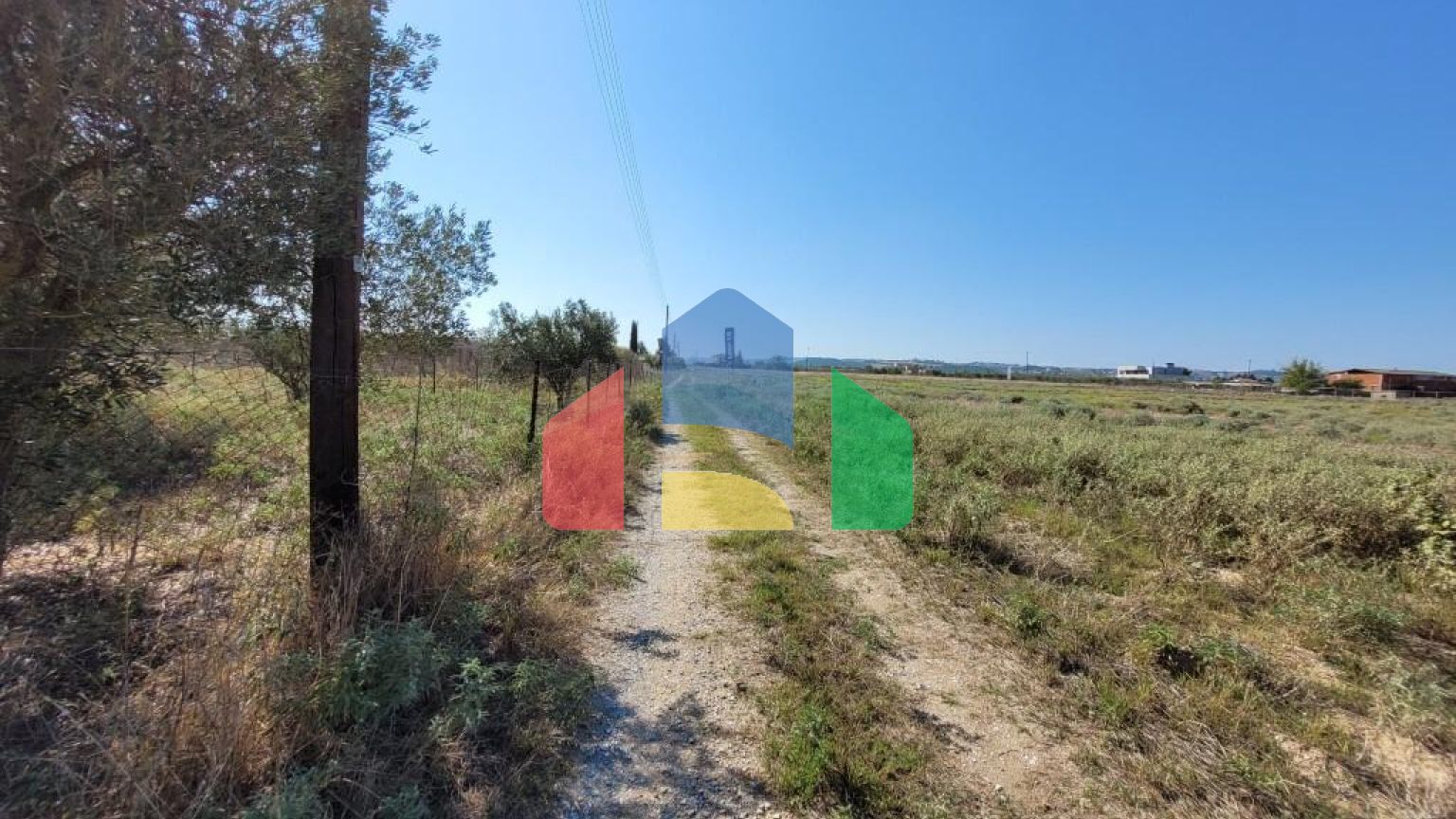 Продаж - Земельна ділянка 9000 m² в передмісті Салонік