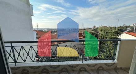 Продаж - Таунхаус 240 m² в передмісті Салонік