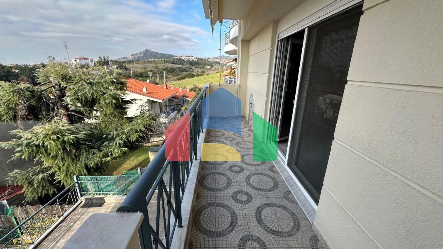 Продаж - Таунхаус 240 m² в передмісті Салонік