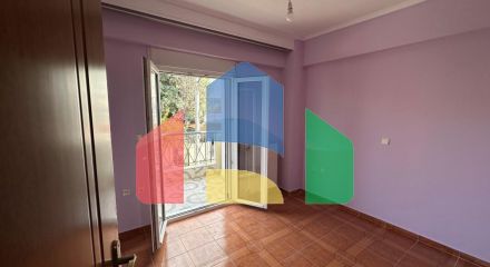 Продаж - Таунхаус 240 m² в передмісті Салонік