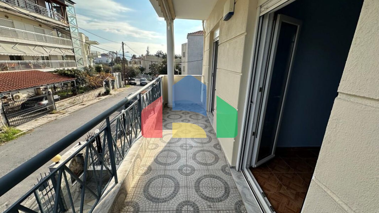 Продаж - Таунхаус 240 m² в передмісті Салонік