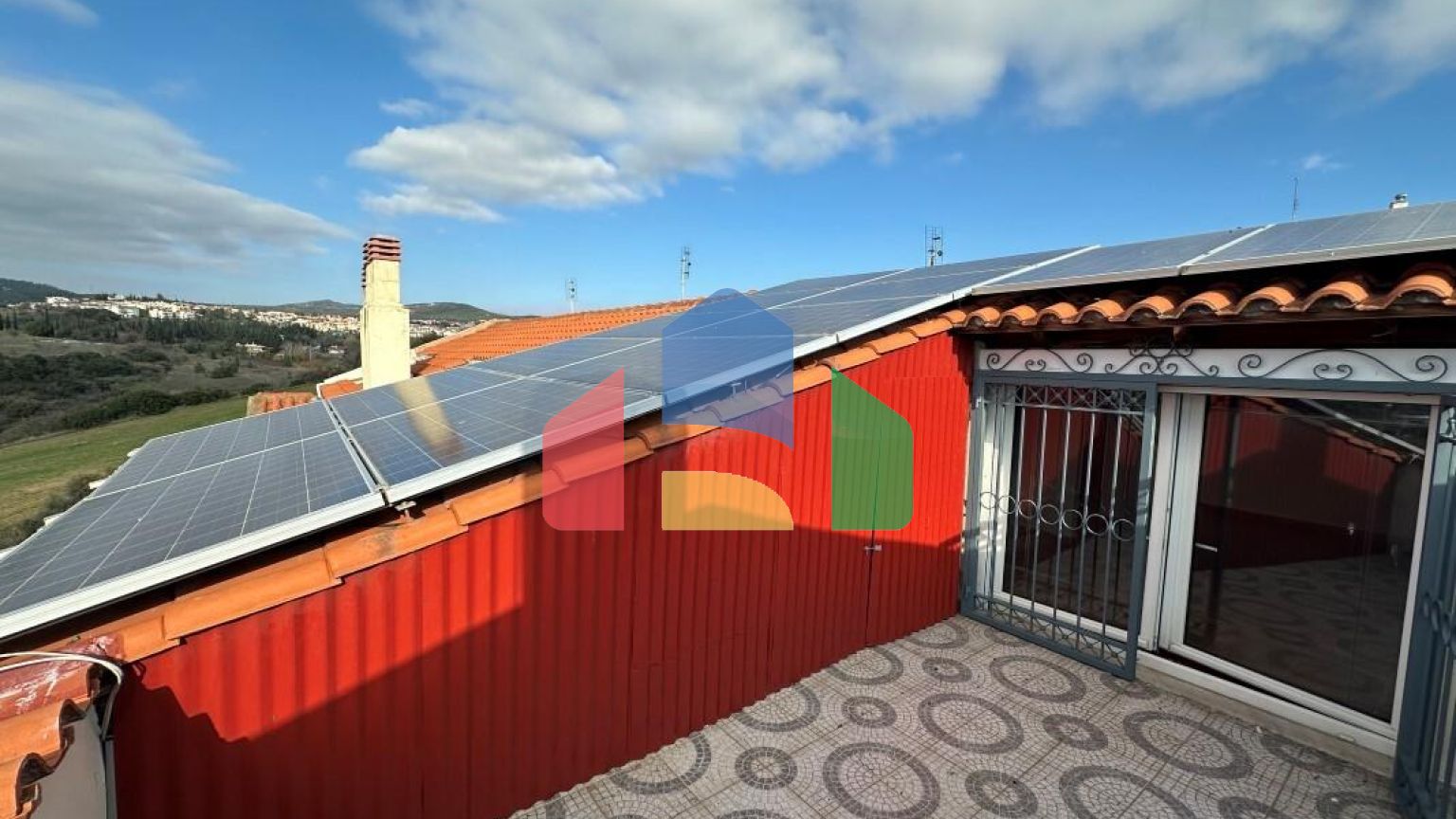 Продаж - Таунхаус 240 m² в передмісті Салонік