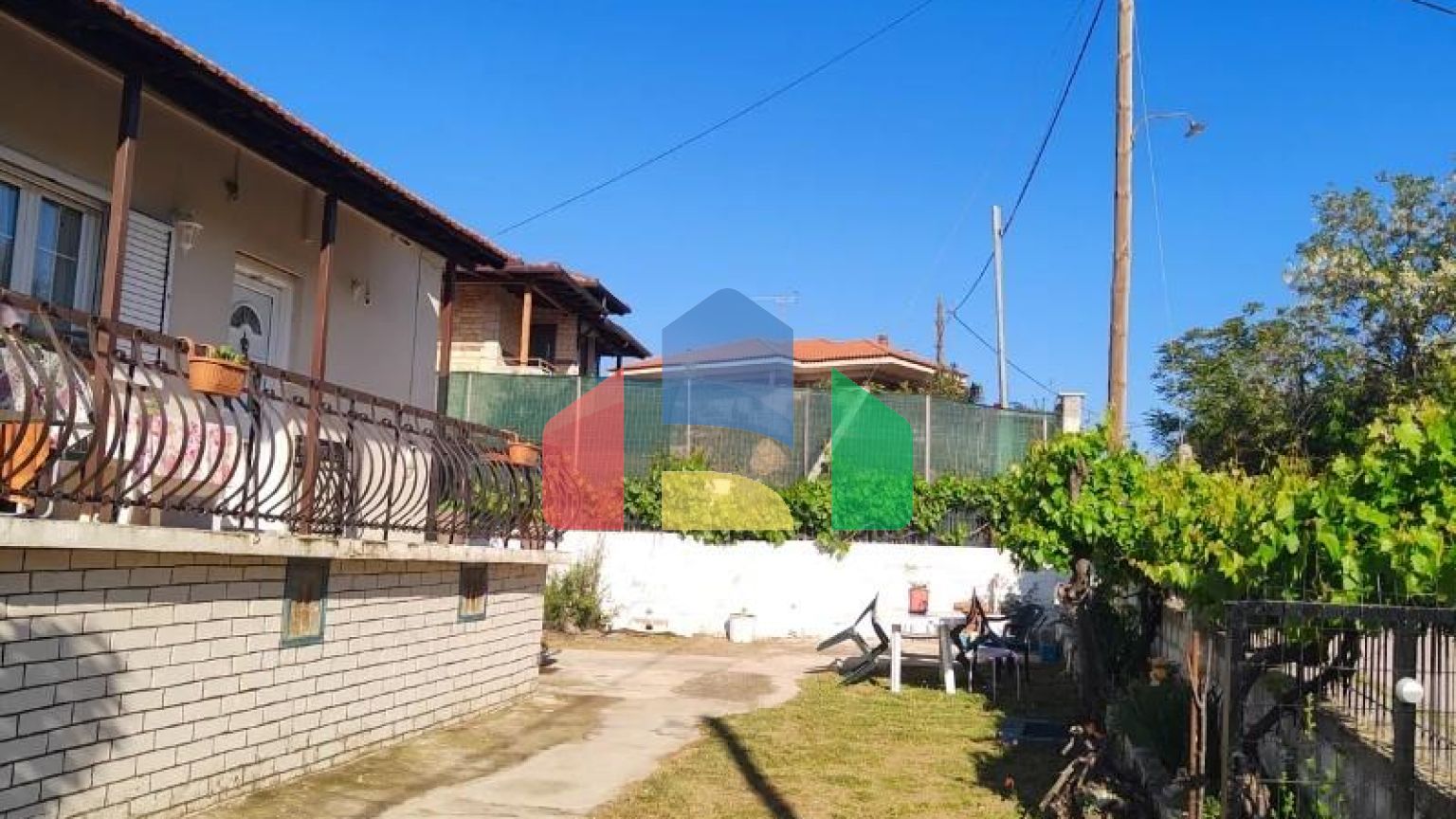 Продаж - Котедж 65 m² в передмісті Салонік