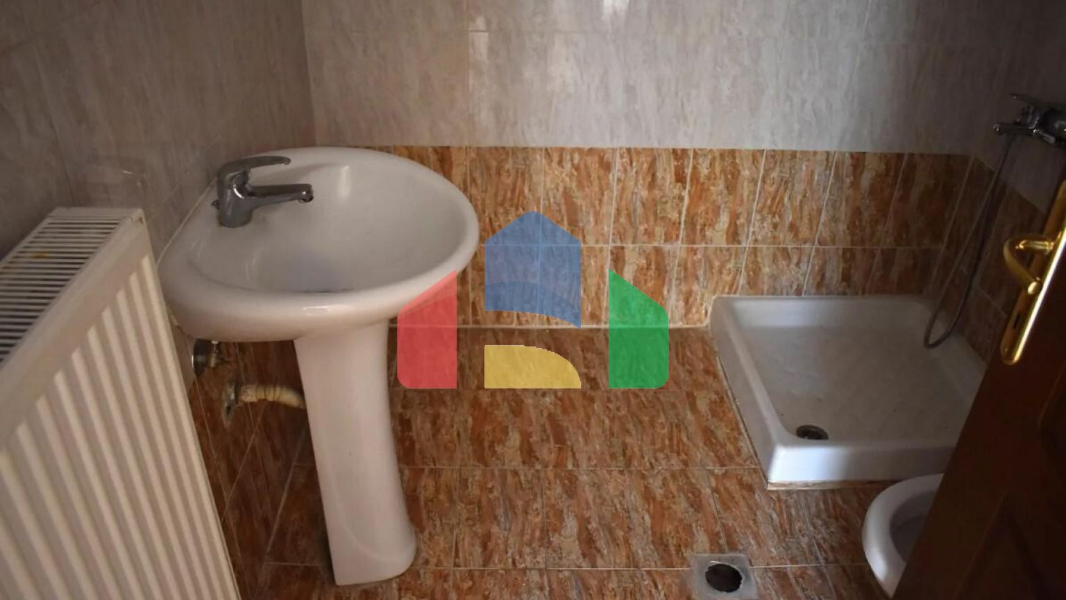 Продаж - Таунхаус 115 m² в передмісті Салонік