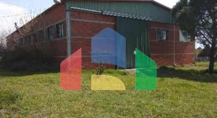 Продаж - Комерційна нерухомість 800 m² в передмісті Салонік