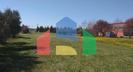 Продаж - Комерційна нерухомість 800 m² в передмісті Салонік