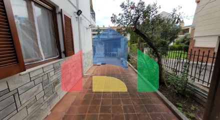 Продаж - Таунхаус 235 m² в передмісті Салонік