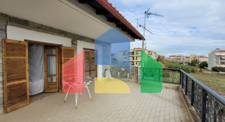 Продаж - Таунхаус 235 m² в передмісті Салонік