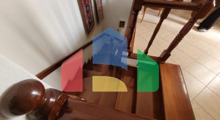 Продаж - Таунхаус 235 m² в передмісті Салонік