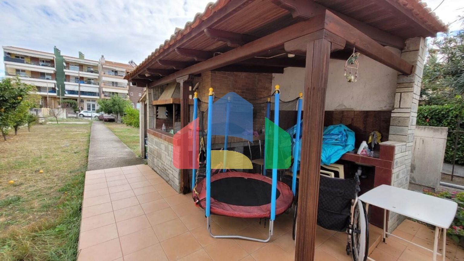 Продаж - Таунхаус 235 m² в передмісті Салонік