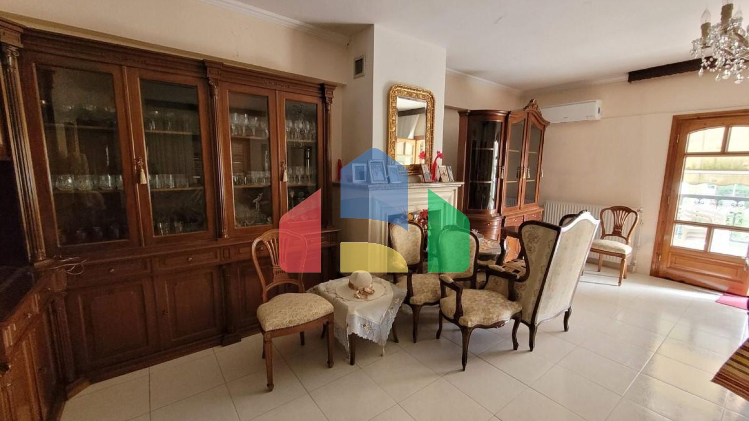 Продаж - Таунхаус 235 m² в передмісті Салонік