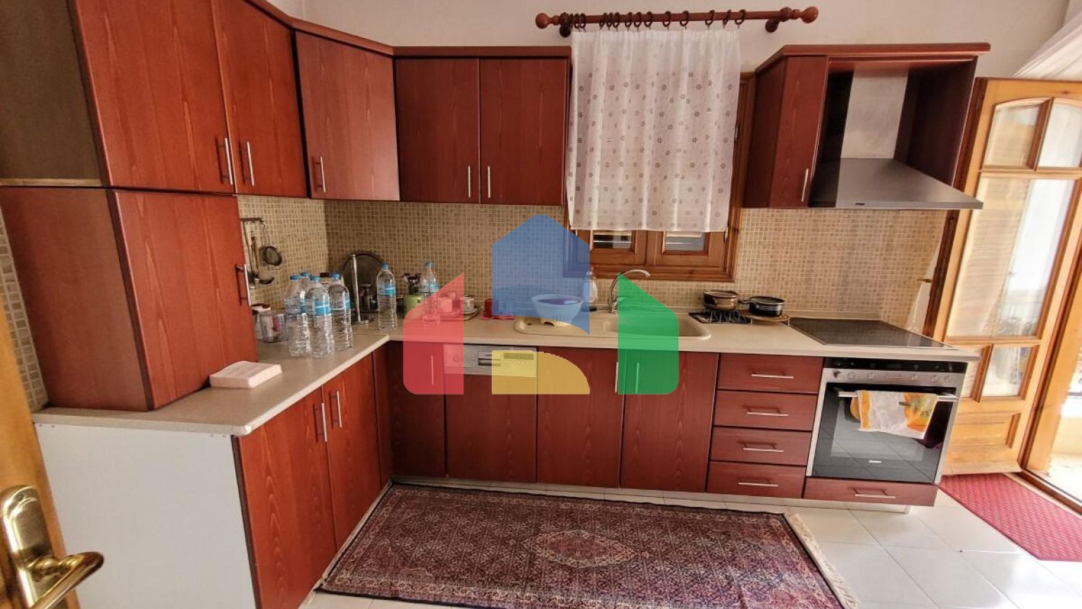 Продаж - Таунхаус 235 m² в передмісті Салонік