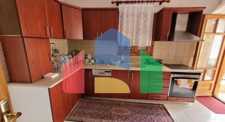 Продаж - Таунхаус 235 m² в передмісті Салонік