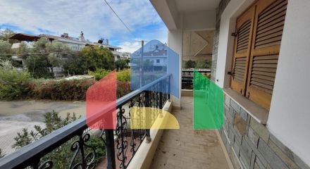 Продаж - Таунхаус 235 m² в передмісті Салонік