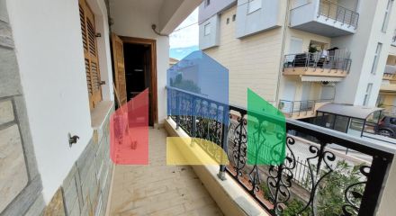 Продаж - Таунхаус 235 m² в передмісті Салонік