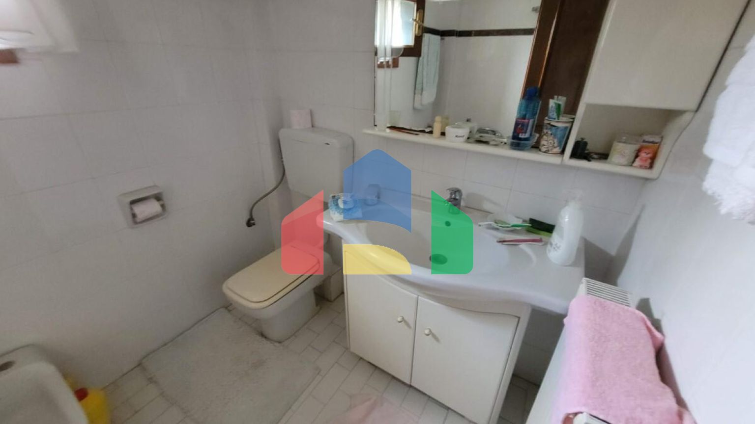 Продаж - Таунхаус 235 m² в передмісті Салонік