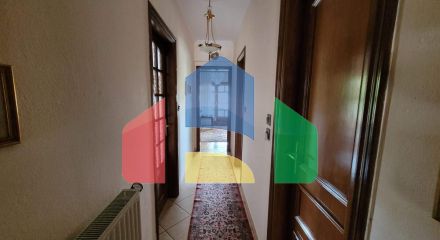 Продаж - Таунхаус 235 m² в передмісті Салонік