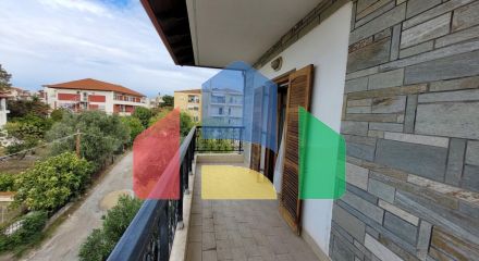 Продаж - Таунхаус 235 m² в передмісті Салонік