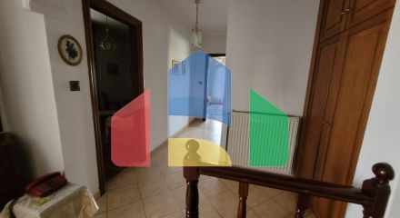 Продаж - Таунхаус 235 m² в передмісті Салонік