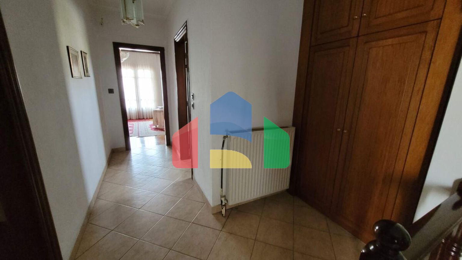 Продаж - Таунхаус 235 m² в передмісті Салонік