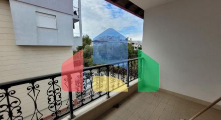 Продаж - Таунхаус 235 m² в передмісті Салонік