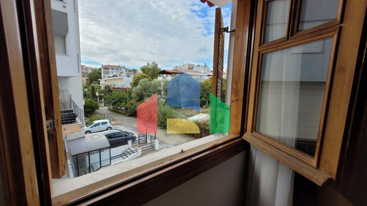 Продаж - Таунхаус 235 m² в передмісті Салонік