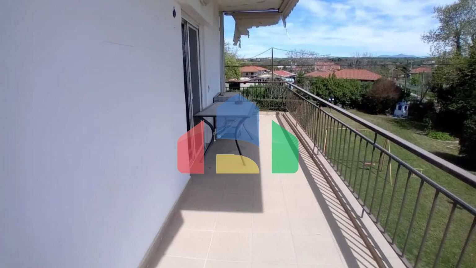 Продаж - Квартира 86 m² в передмісті Салонік