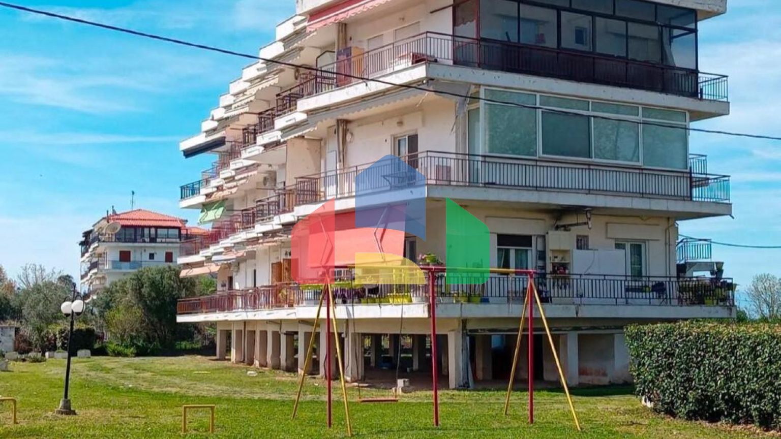 Продаж - Квартира 86 m² в передмісті Салонік