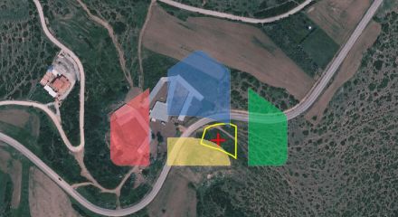 Продаж - Земельна ділянка 1758 m² в передмісті Салонік