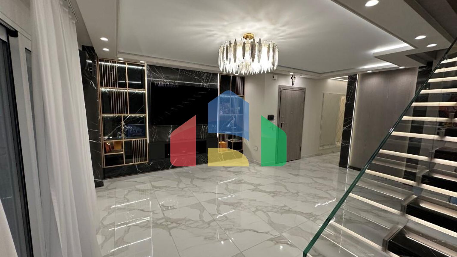 Продаж - Таунхаус 180 m² в передмісті Салонік