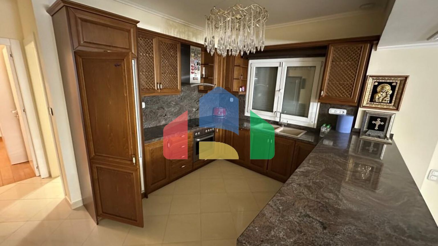 Продаж - Таунхаус 180 m² в передмісті Салонік