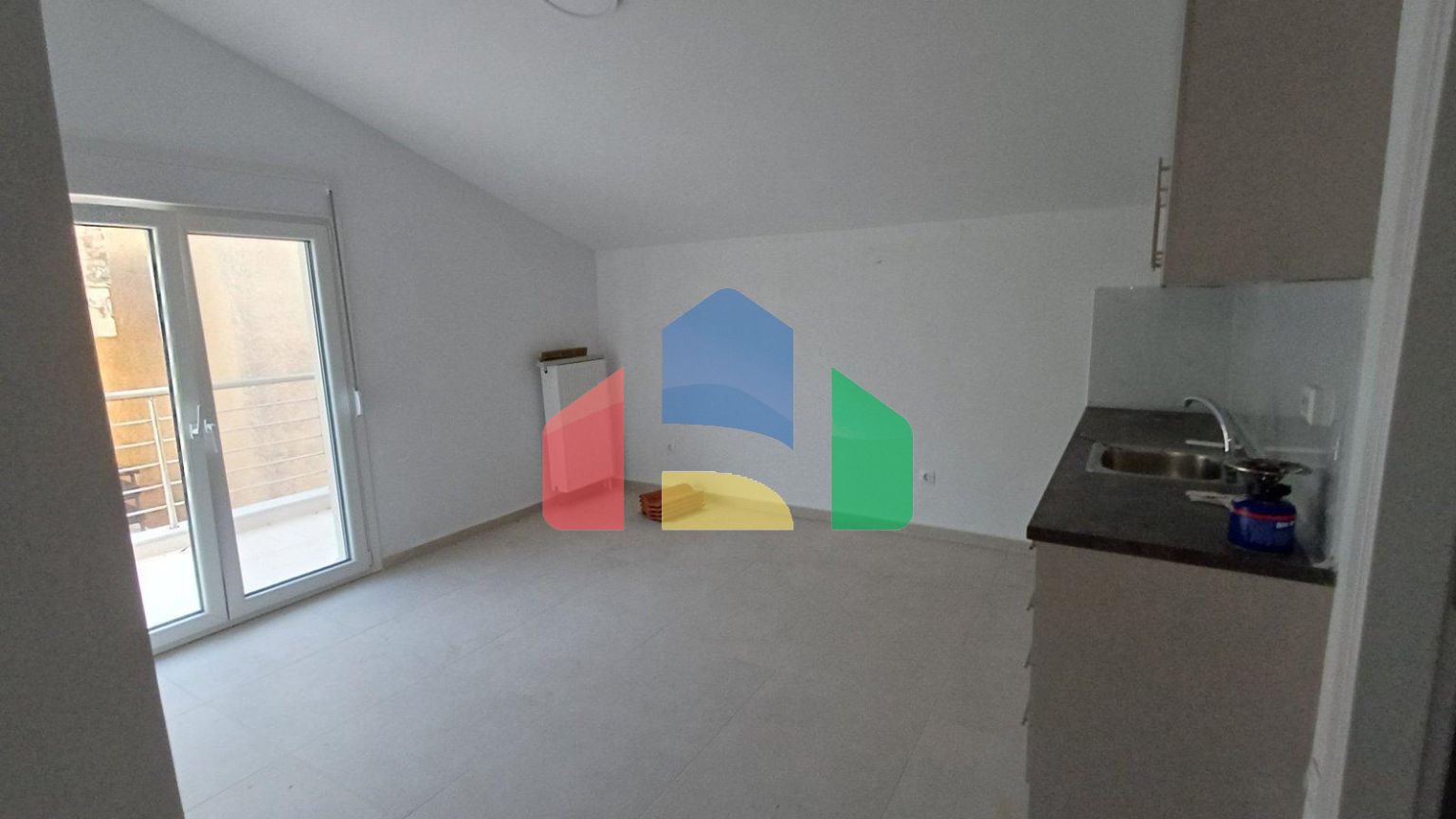 Продаж - Квартира 35 m² в передмісті Салонік