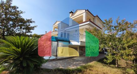 Продаж - Котедж 340 m² в передмісті Салонік